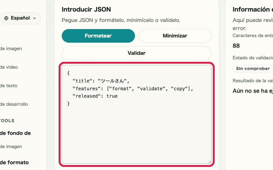 Captura recortada del área de entrada en Formateador JSON mostrando el campo JSON y los botones de acción